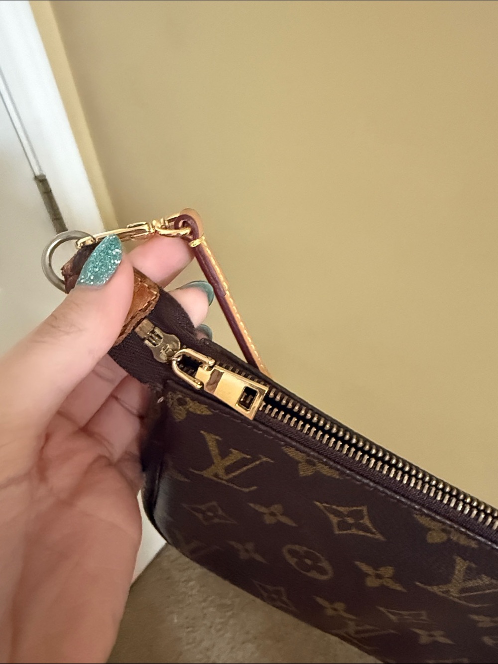 Louis Vuitton Dark Monogram Pochette Accessoires Purse - Picture 13 of 14